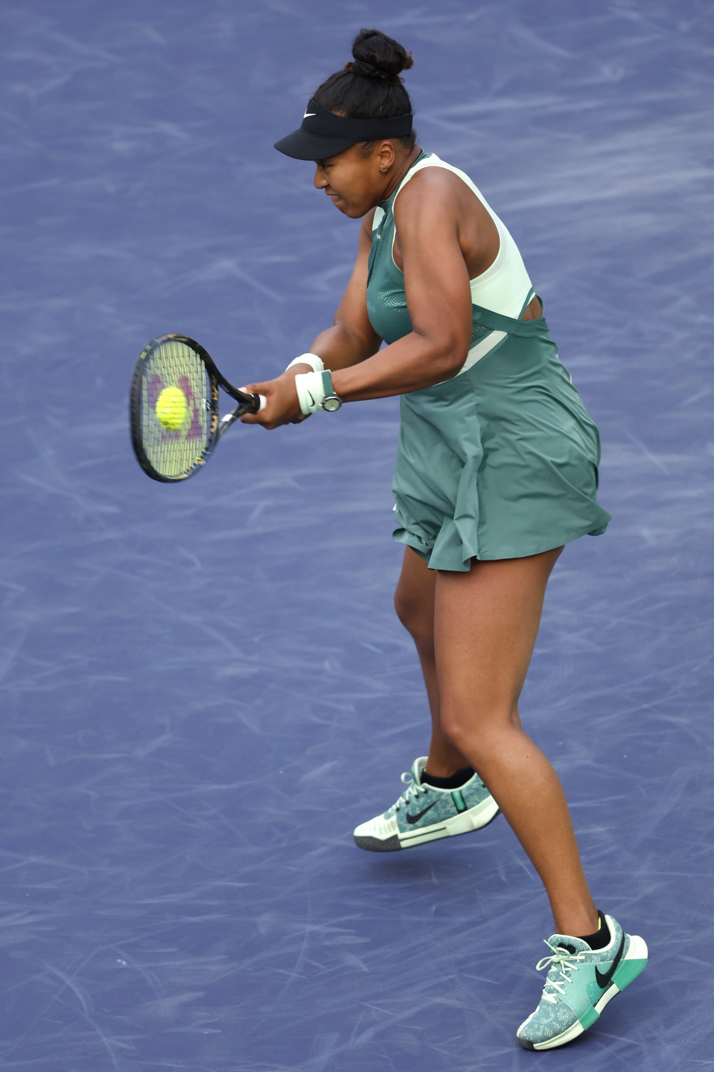 爱游戏-夺冠首场状态出色,勇士观众沸腾!,大坂直美重返赛场观众掌声雷动的简单介绍