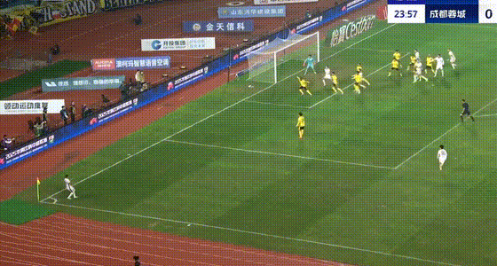 爱游戏官网-包含成都蓉城训练开放日，集结日扳平良机引欢呼，全明星赛在即，球队文化再被提及的词条