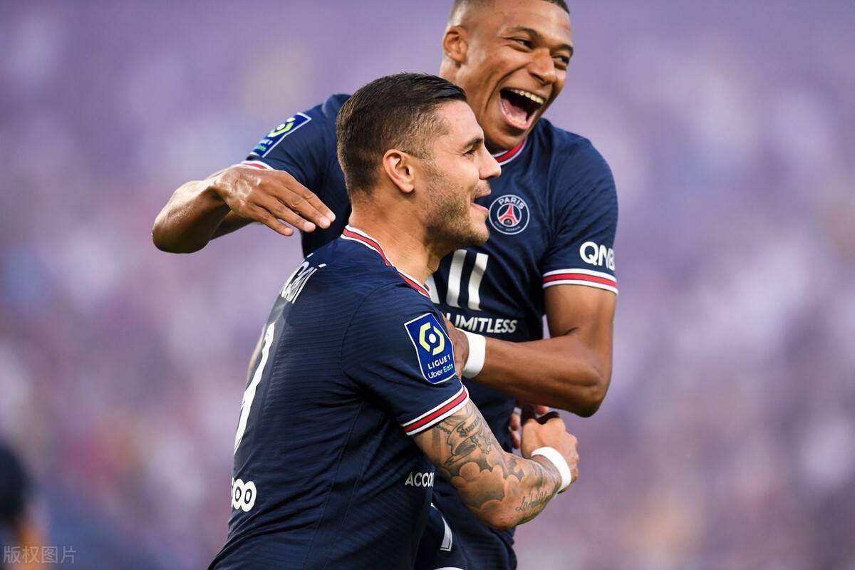 爱游戏官网下载-里尔发布备战花絮，冲刺阶段复出首秀，意大利杯任务艰巨，控场能力受关注的简单介绍